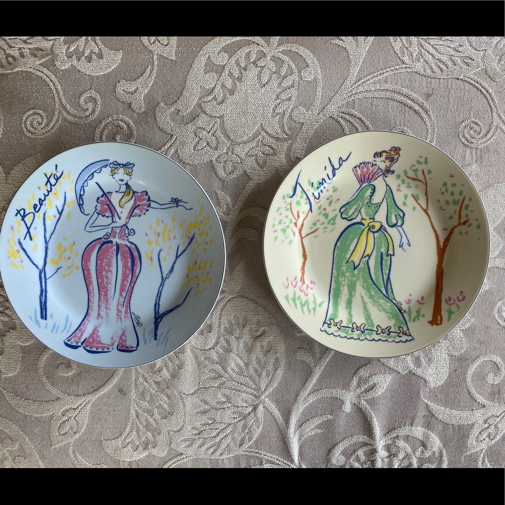 I. Godinger Limited Edition plates